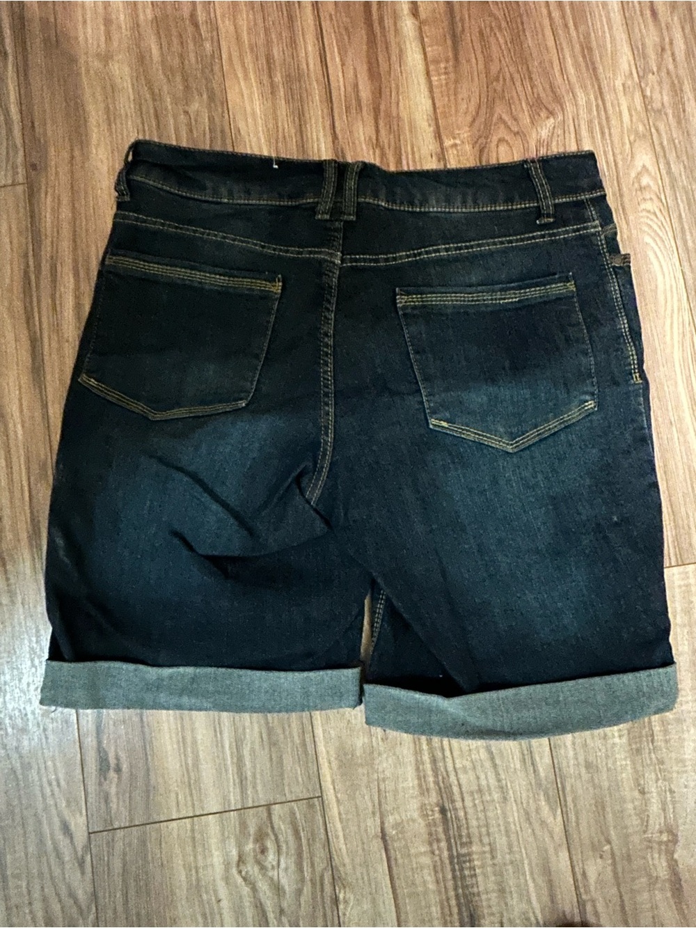 Faded Glory Dark Indigo Rolled Cuff Jean Shorts - Picture 3 of 3